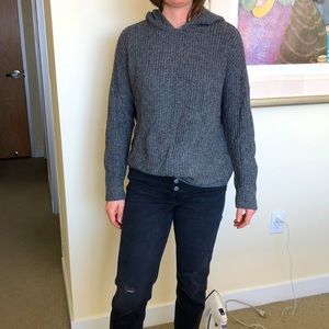 Gap body grey sweater with hoodie